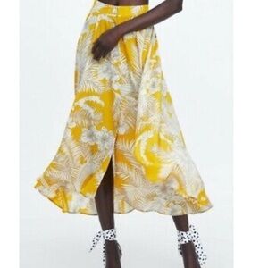 Catherine Malandrino Floral Button Down Midi Skirt